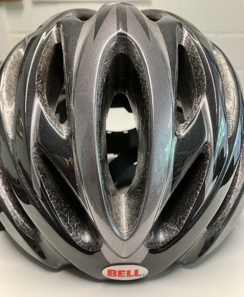 Bell Helme: BELL Velohelm Herren wie neu!!! – Neu (gemäss Beschreibung) aus Dornach von flurym