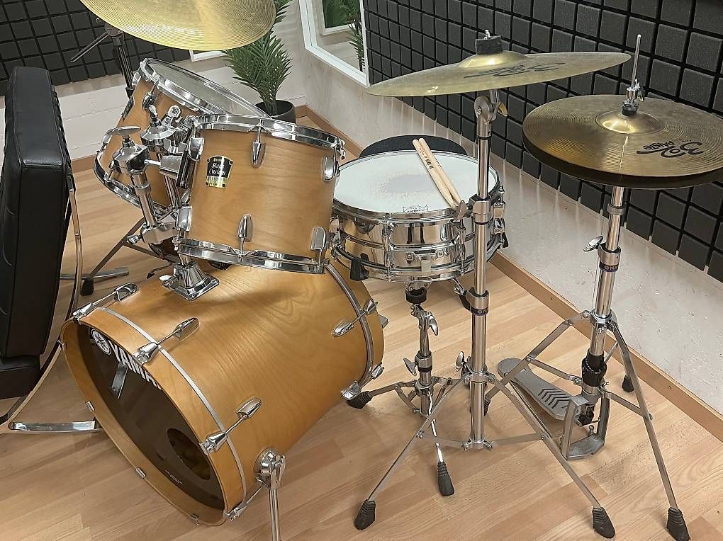 Yamaha Strumenti musicali: Schlagzeug YAMAHA Stage Custom 2004 - "Clean Pine Drum Set" – Usato da Hedingen venduto da jon_p8sr