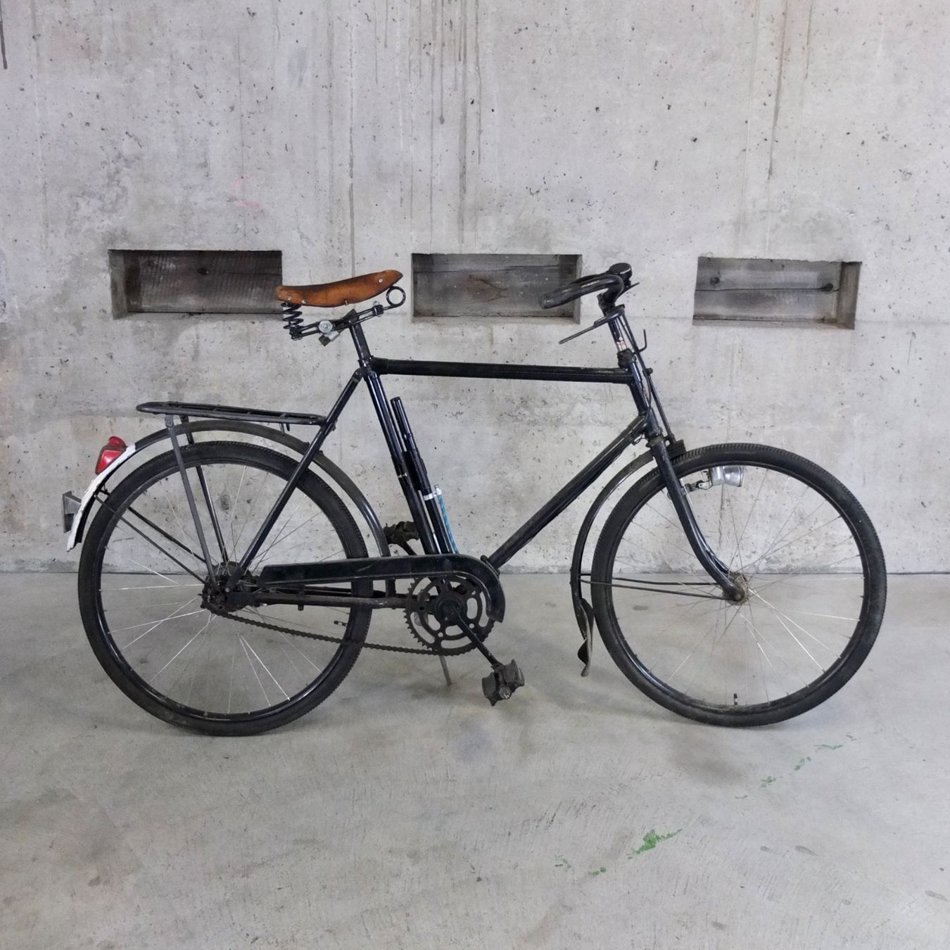 Schweizer Armee Biciclette: Schweizer Militärvelo Cosmos 1965 – Usato da Basel venduto da Brocki-auf-dem-Wolf
