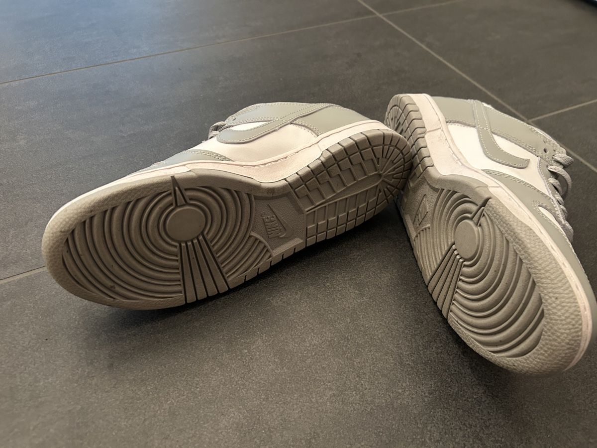 Nike Chaussures hommes: Nike Dunk Low, Grösse 39 – D'occasion à Unterlangenegg par Dodo2108 2
