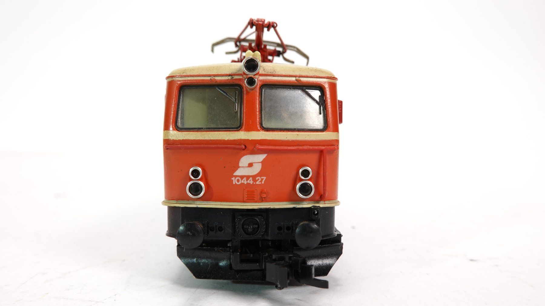 Roco Modellini di ferrovie: e70 Roco 04197S ÖBB BR 1044 E-LOK / Bastelware – Difettoso da Thun venduto da evinka_gmbh 2