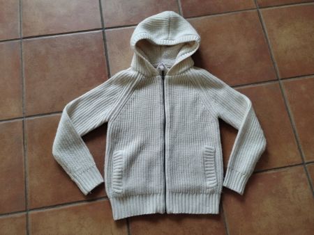 Beige neuwertige Strickjacke für Mädchen, Gr. 140