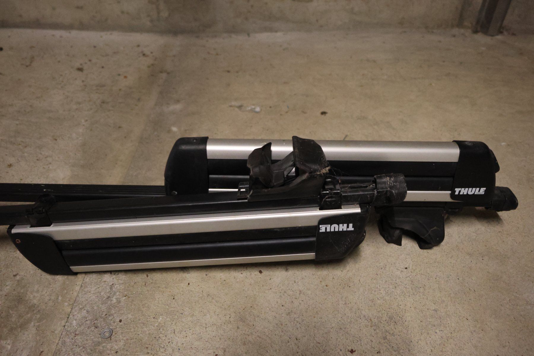 Dachträger: Dachträger Thule mit Modul Skiträger – Gebraucht aus Meiringen von Sarek01 3