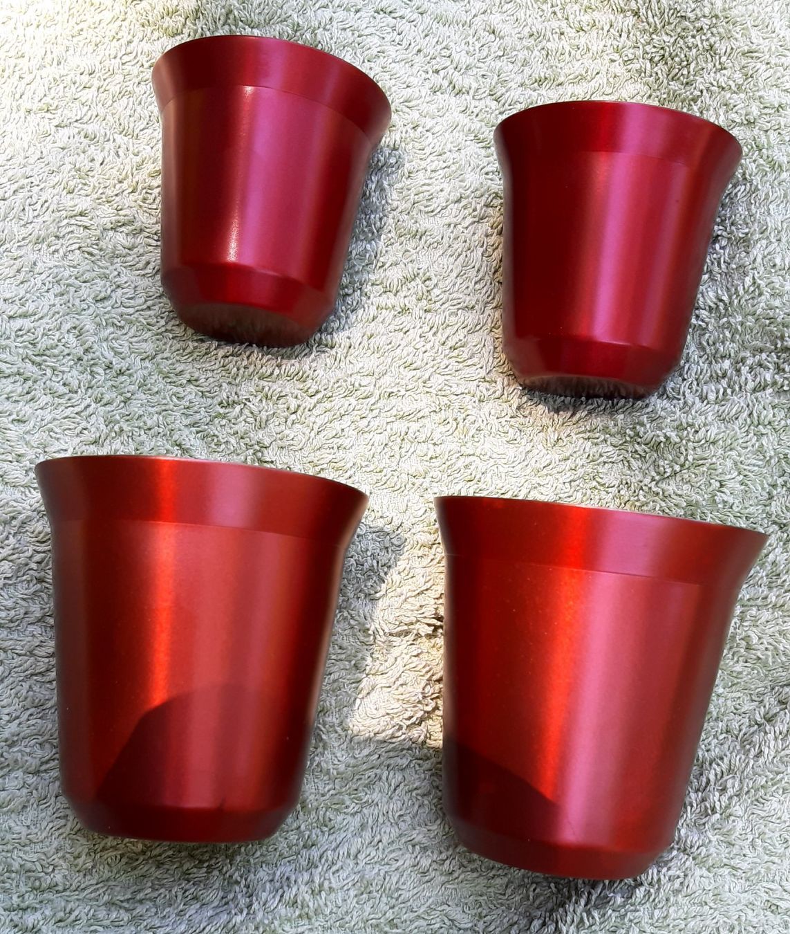 Nespresso Tazze: NESPRESSO PIXIE  -  Becher  -  Tassen  -  Lungo/Espresso – Usato da Tagelswangen venduto da BrigittaC01 1