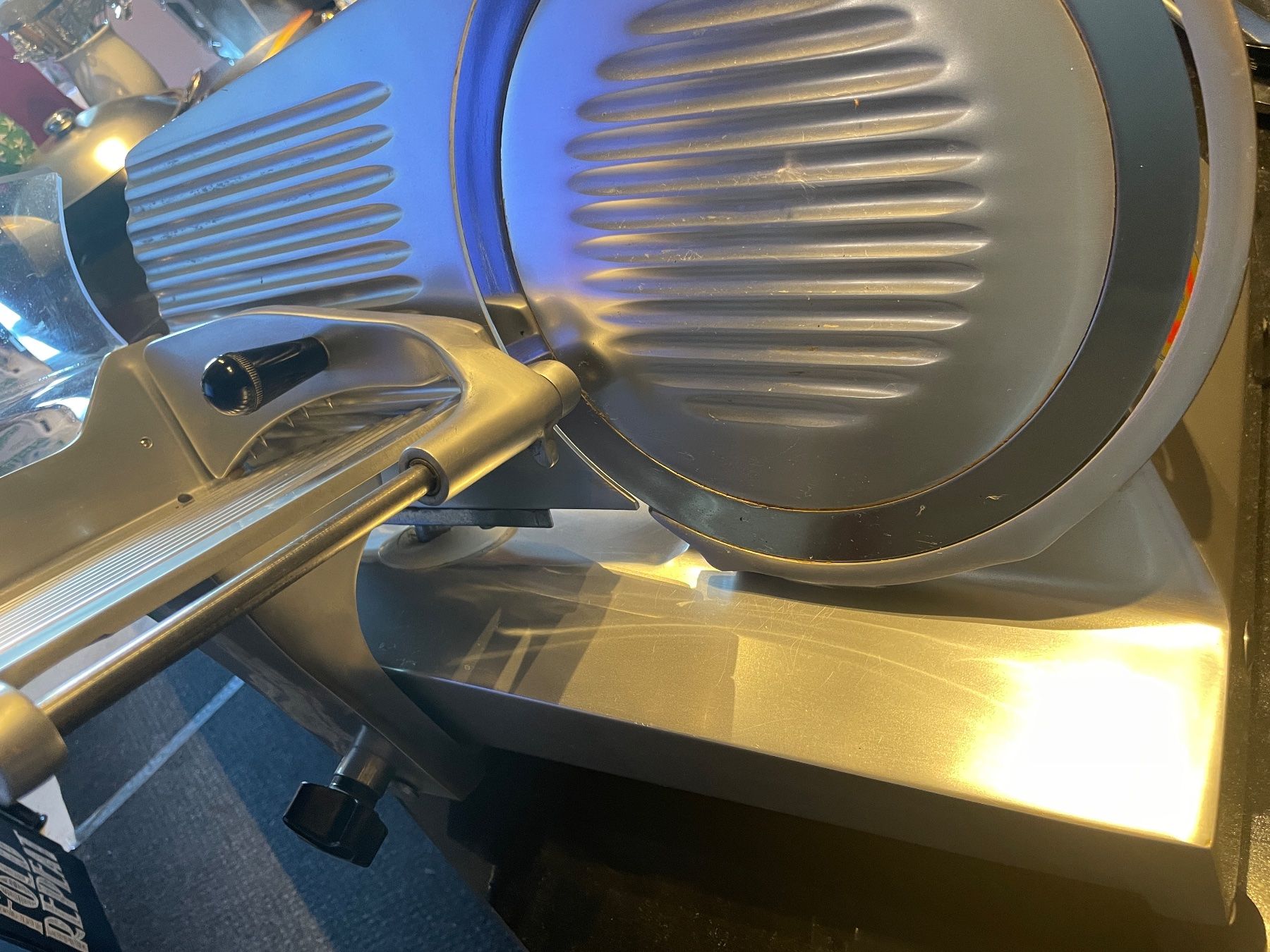 Elettrodomestici da cucina: Schneidemachine – Usato da langnau am albis venduto da APRILIA81 3