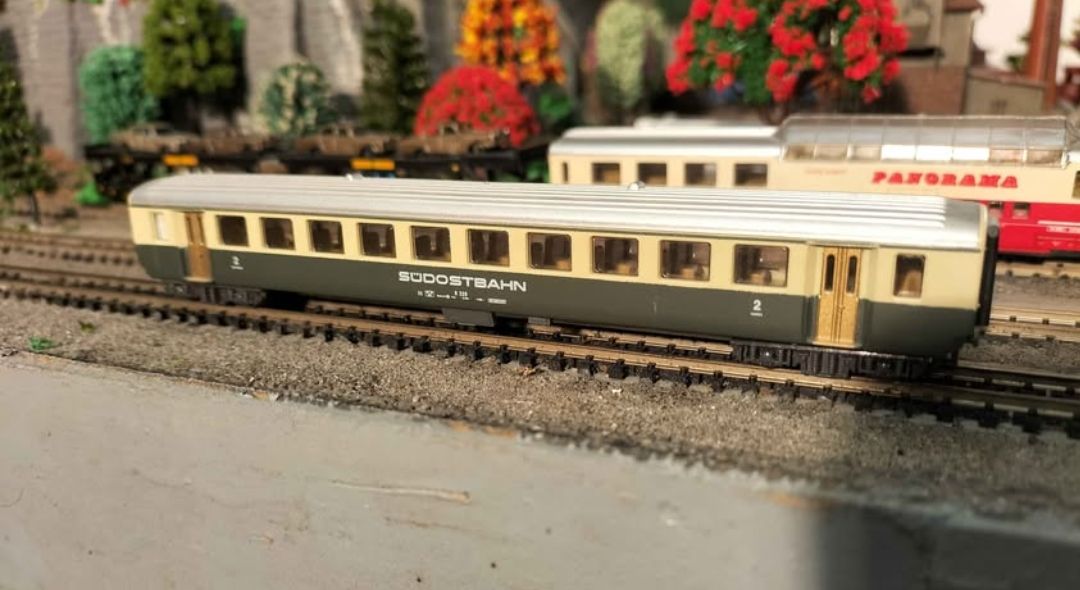 Lima Modellini di ferrovie: Südostbahn Personen Wage  – Usato da Ebikon venduto da val_w5jm 2