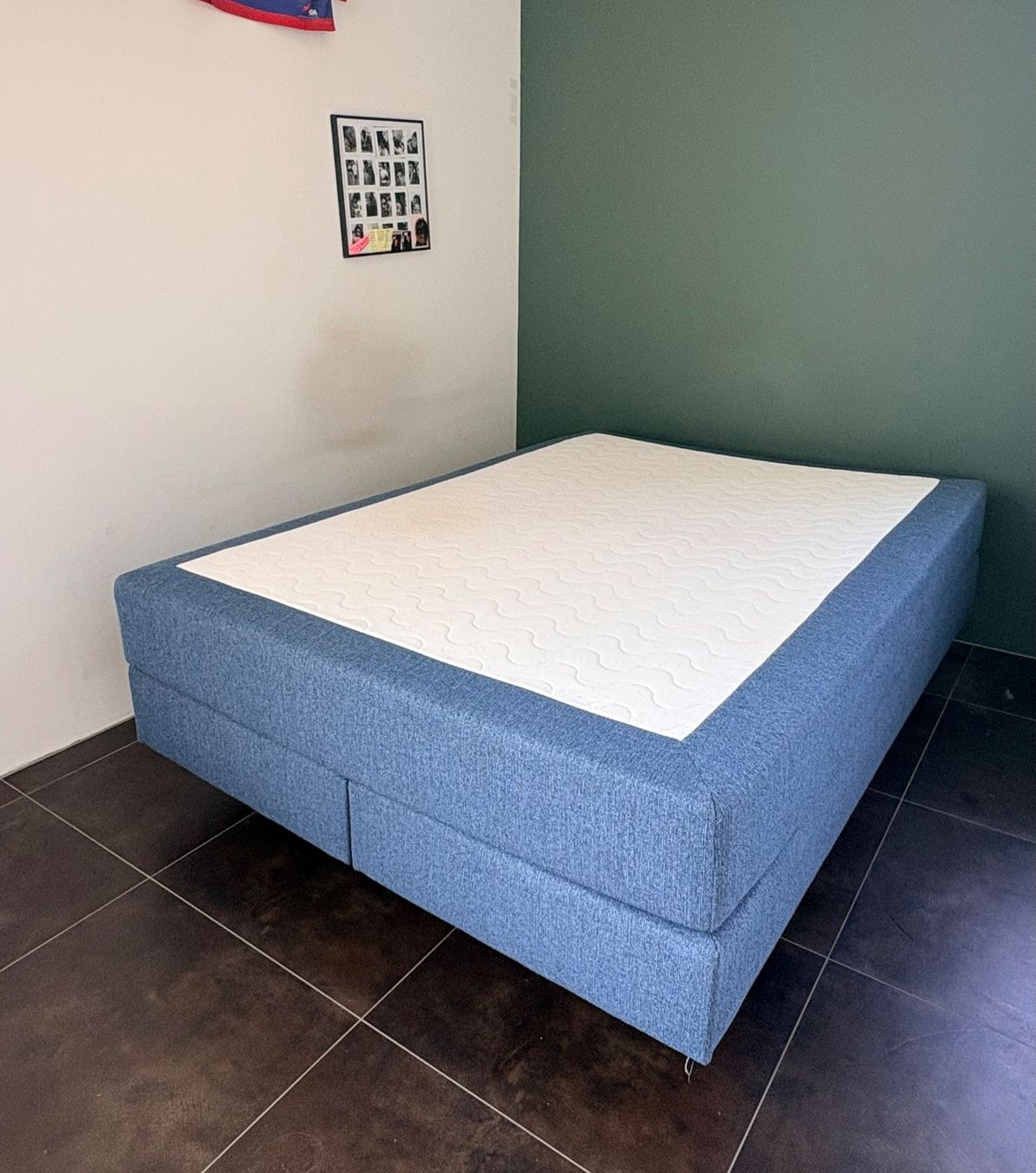 Letti: Boxspringbett 140x200cm – Usato da Merlischachen venduto da Akobler
