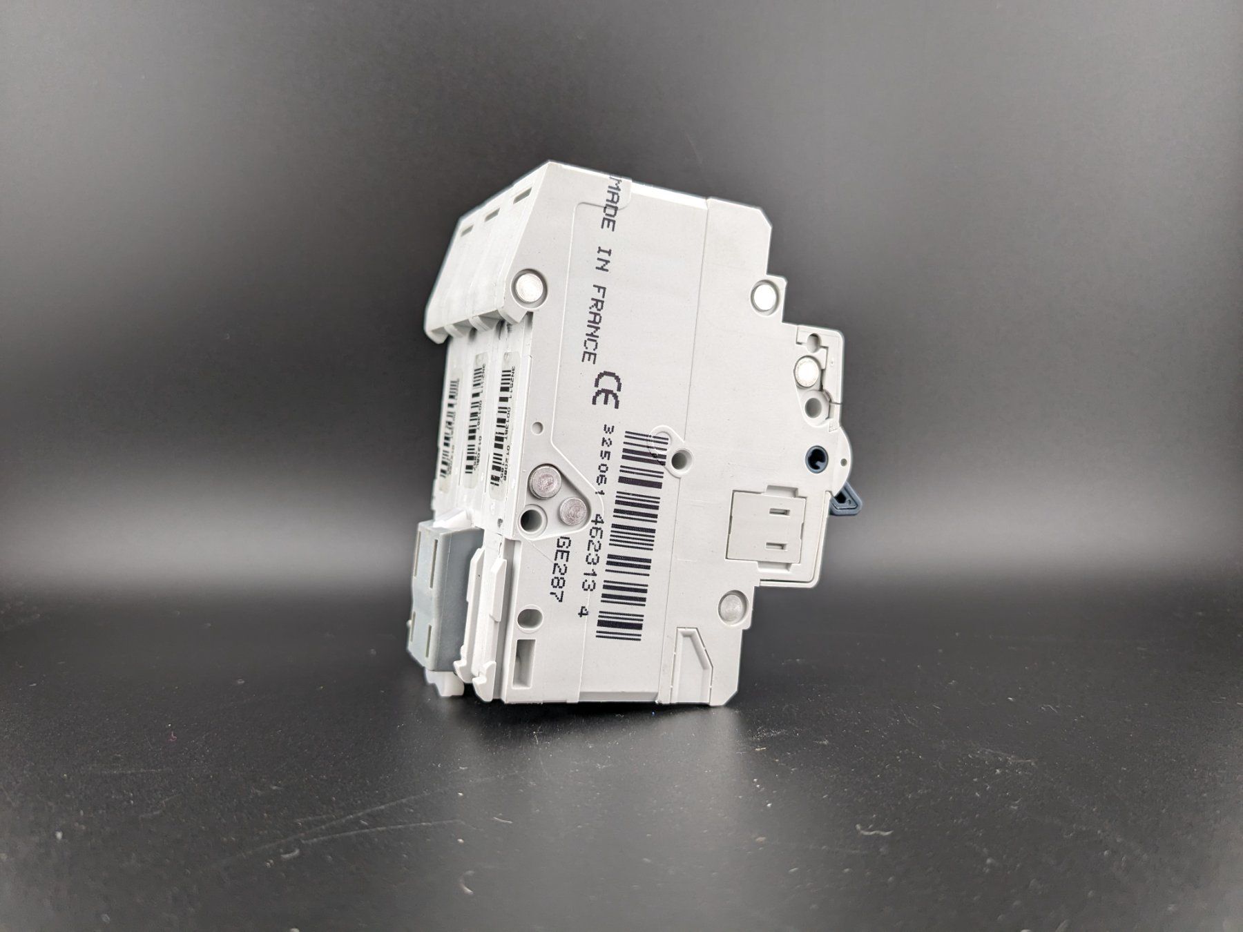 Hager Interruttori: Hager NB 313 B13 LS – Usato da Winterthur venduto da Hint17 4
