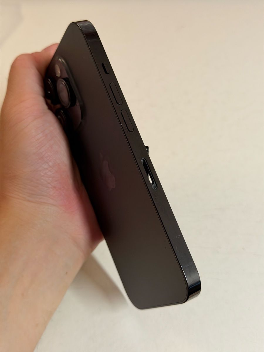 Apple Handys / Smartphones: Komplett iPhone 14 Pro Gehäuse Pulled  – Gebraucht aus Chur von beverlyone 3