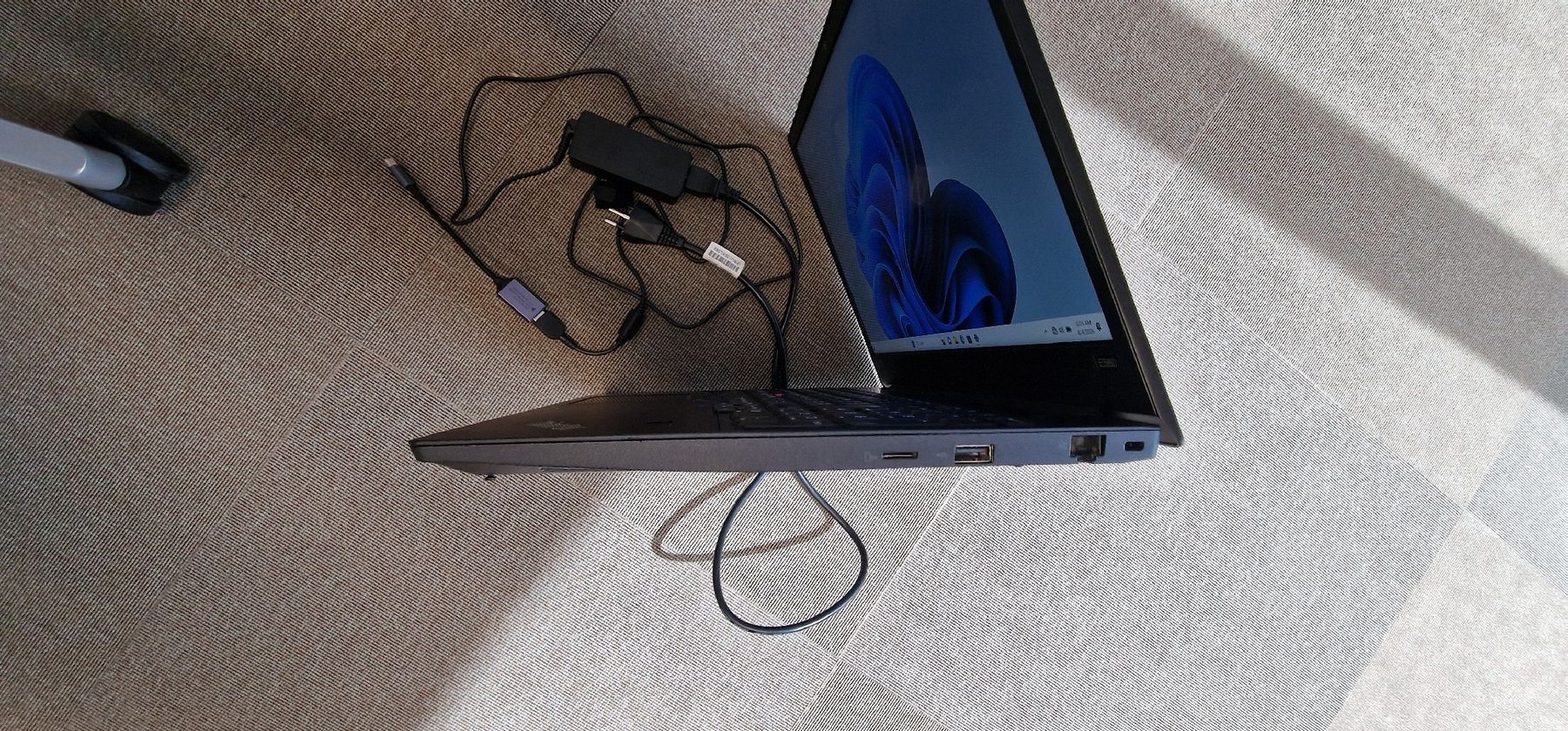 Lenovo Portables: Lenovo E580 i5 8Gen 8G, 250 SSD – D'occasion à Gerlafingen par dulifuli 4