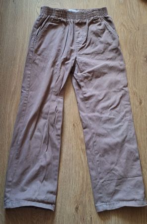 Hosen Kinder Grösse 128 beige gebraucht