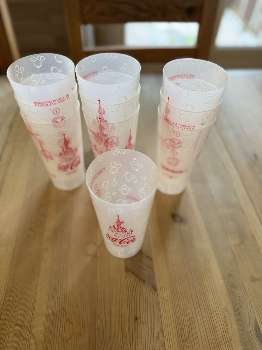 Contenitori & Simili: Gobelets Disneyland Paris Coca et autres – Usato da Veyrier venduto da kimedovapa