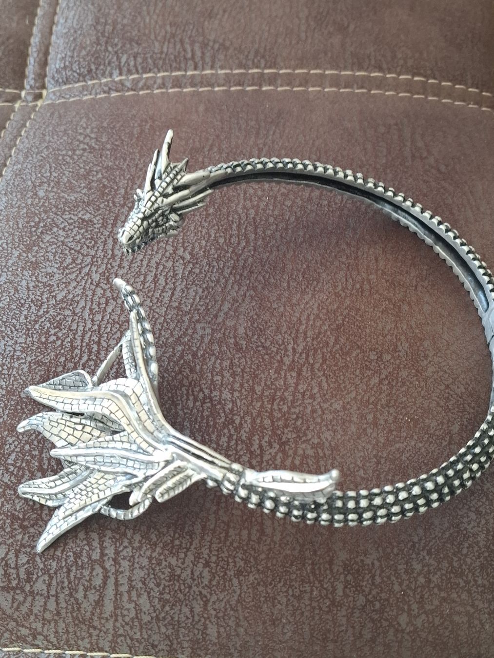 Ketten: Collier dragon Games of Throne – Neu (gemäss Beschreibung) aus Saxon von 2005sylvester 3