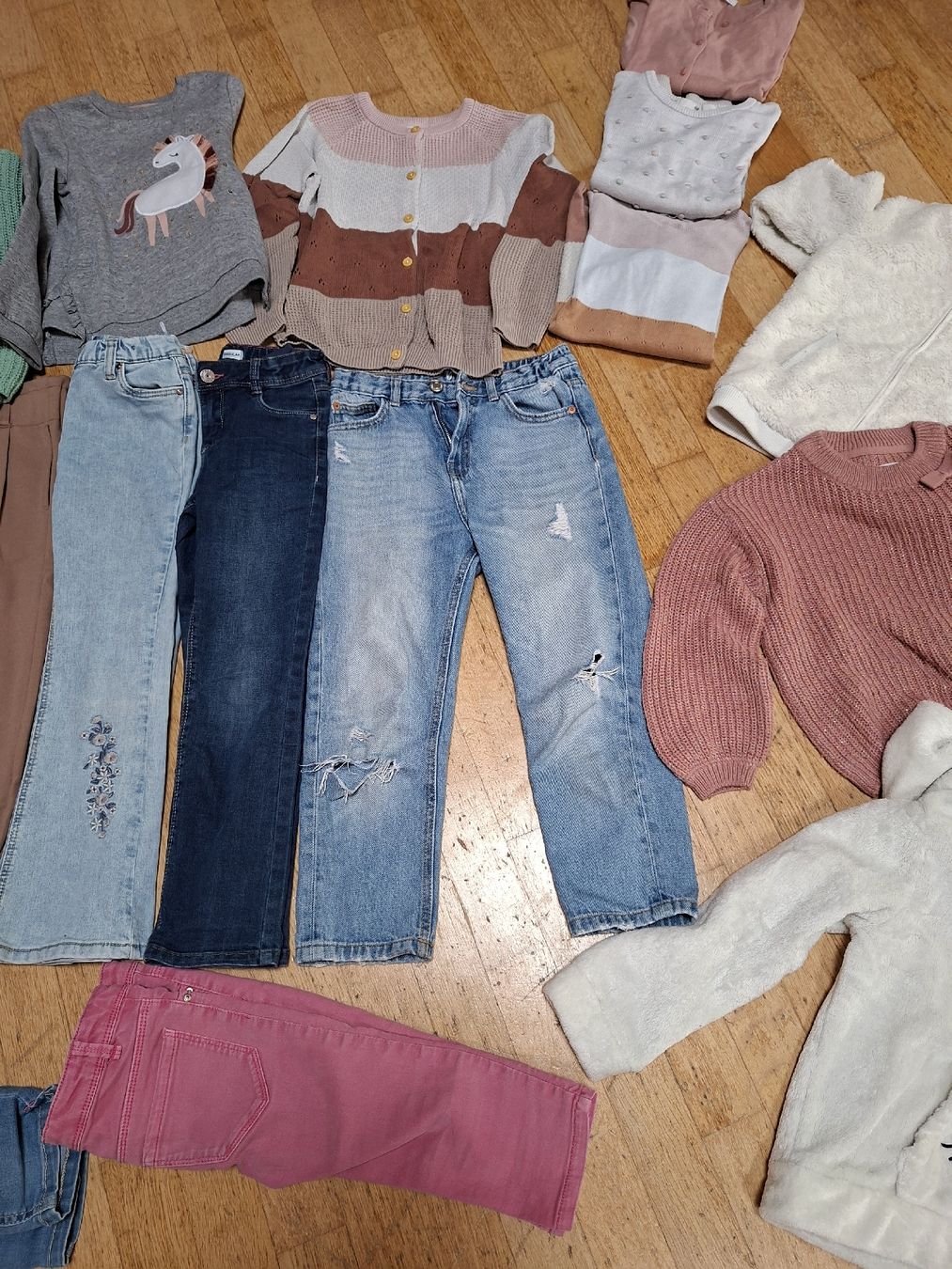 Lotti & Set di vestiti: Kleiderpaket Gr 122 – Usato da Beinwil am See venduto da AndSom 2