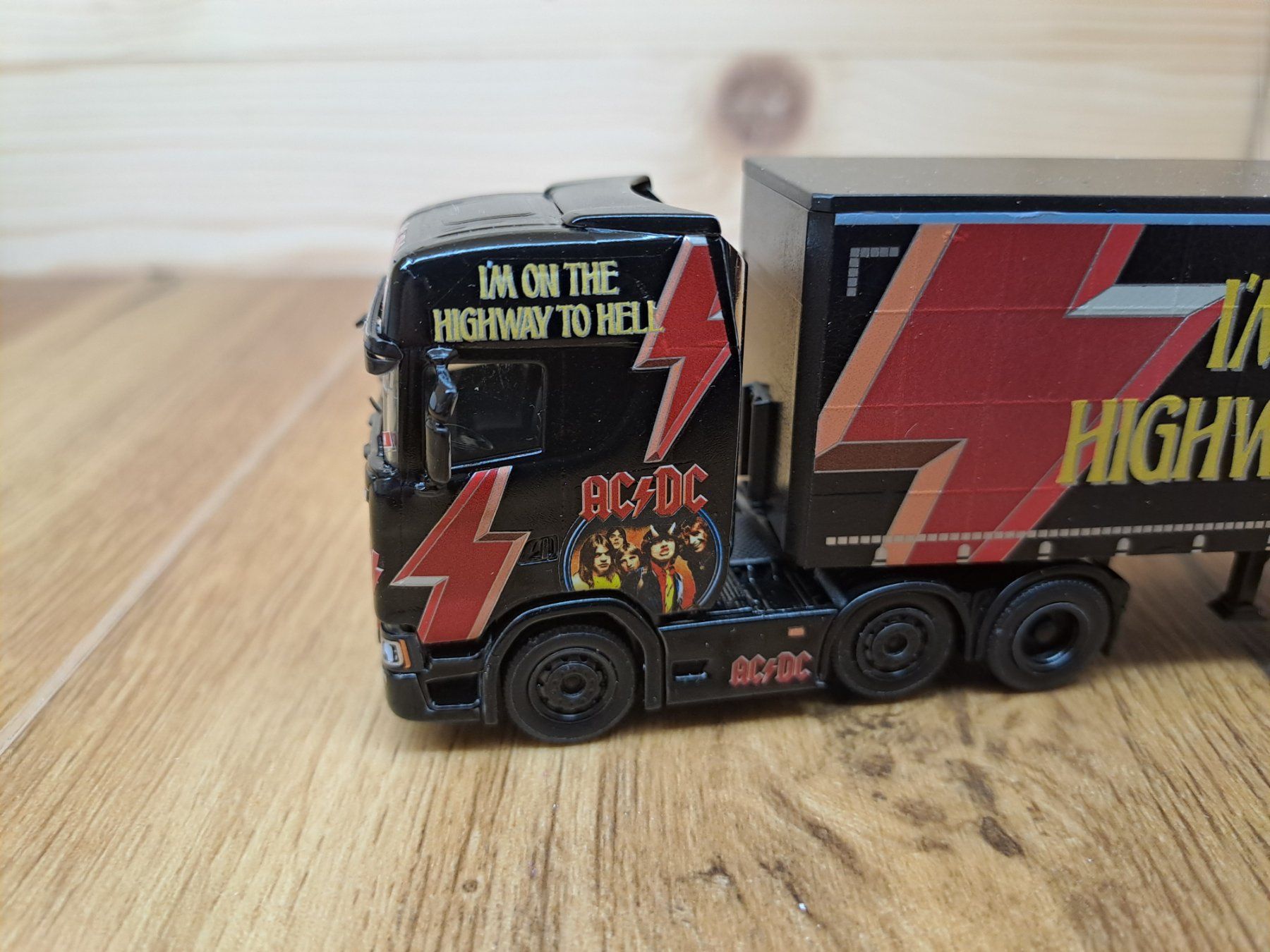 Herpa Modellautos: Scania S SZ AC/DC "Highway to Hell" – Neu (gemäss Beschreibung) aus Reiden von vscp5 5