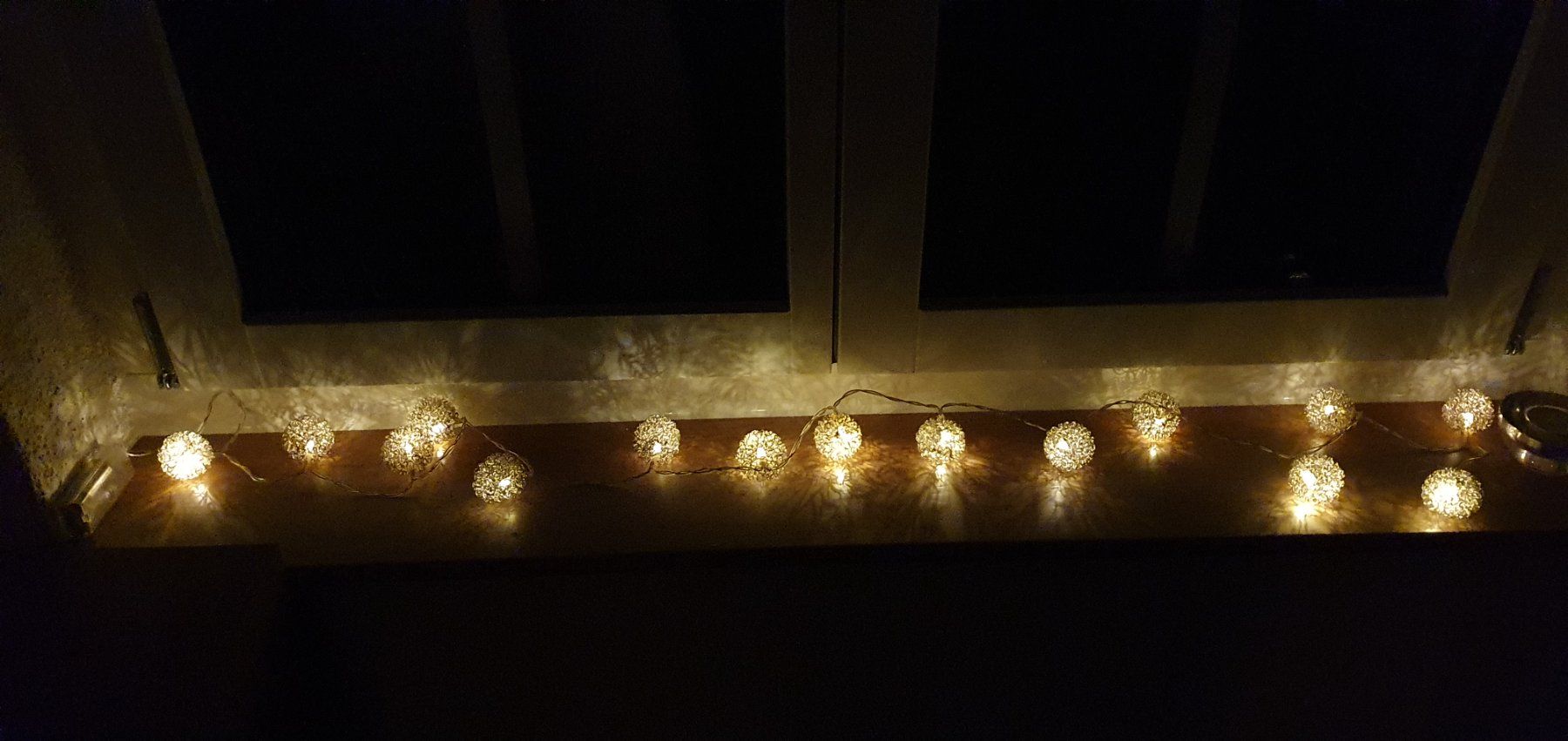 Migros Ghirlande e barre luminose: Lichterkette Kugeln – Usato da Wiedlisbach venduto da hil_lh5w 4