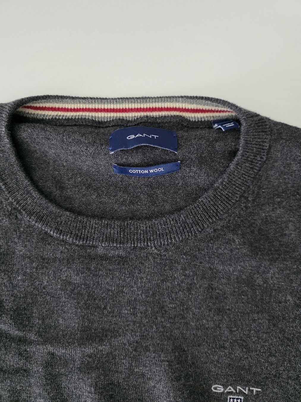 GANT Pullover dunkelgrau, rundhals (Gebraucht) in Chur für CHF 28