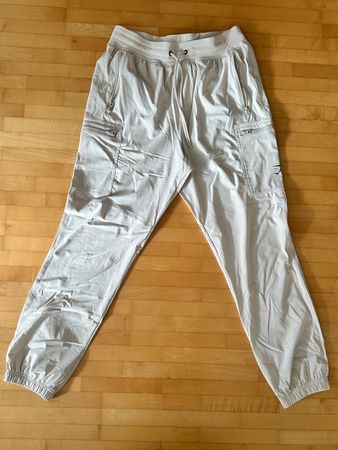 Gymshark Cargo Jogger Hose – Weiss – Grösse M – ungetragen