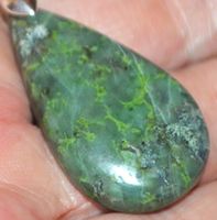 Anhänger L-3581 – Grüner Gabbro Jaspis 38x20mm