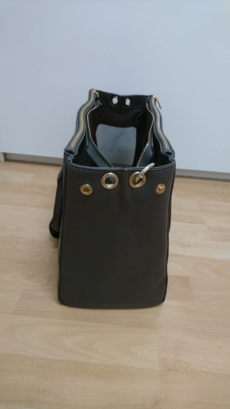 Borse: Grosse Hundetasche mit Fächer, wie normale Handtasche – Usato da Matzingen venduto da mes84 2