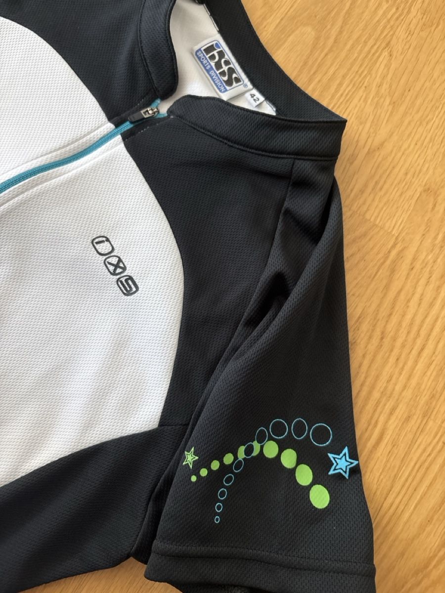 Canottiere & Pantaloni: IXS Radtrikot Gr. 42  – Usato da Rünenberg venduto da ZwergLi100 1
