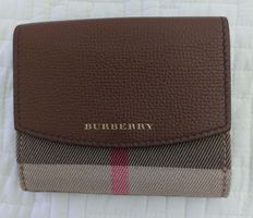 Portafoglio Burberry donna nuovo made in Italy