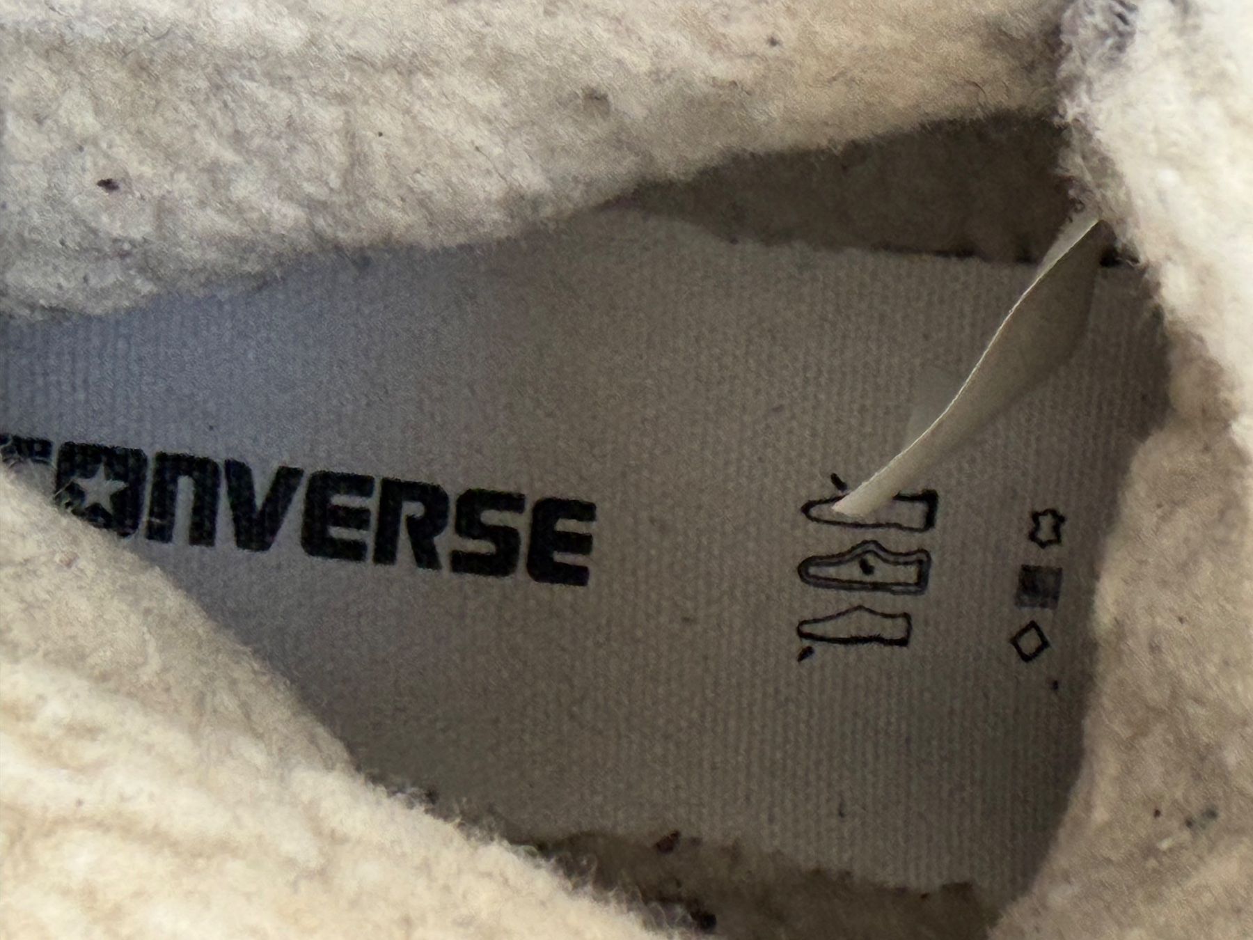Converse Scarpe da uomo: Converse Chuck Taylor AllStar High-Top-Sneaker Gr. 41.5 – Usato da Brütten venduto da Rod816 6