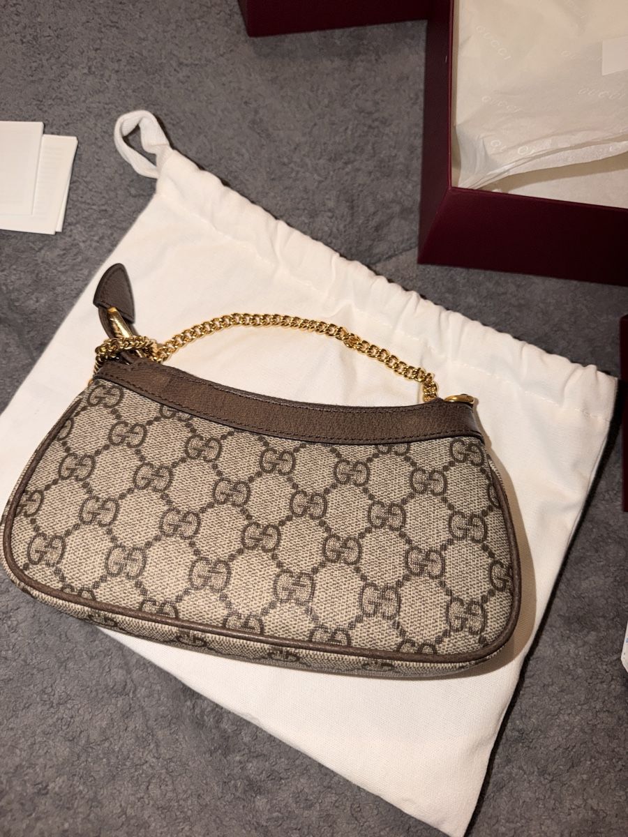 Borse da donna: Gucci Tasche mit Quittung – Nuovo (secondo la descrizione) da Marly venduto da aline880 1