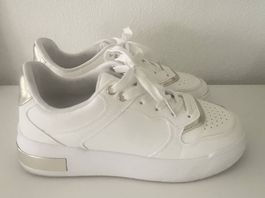 Neuwertige Sneaker weiss/gold Gr. 39 Turnschuh