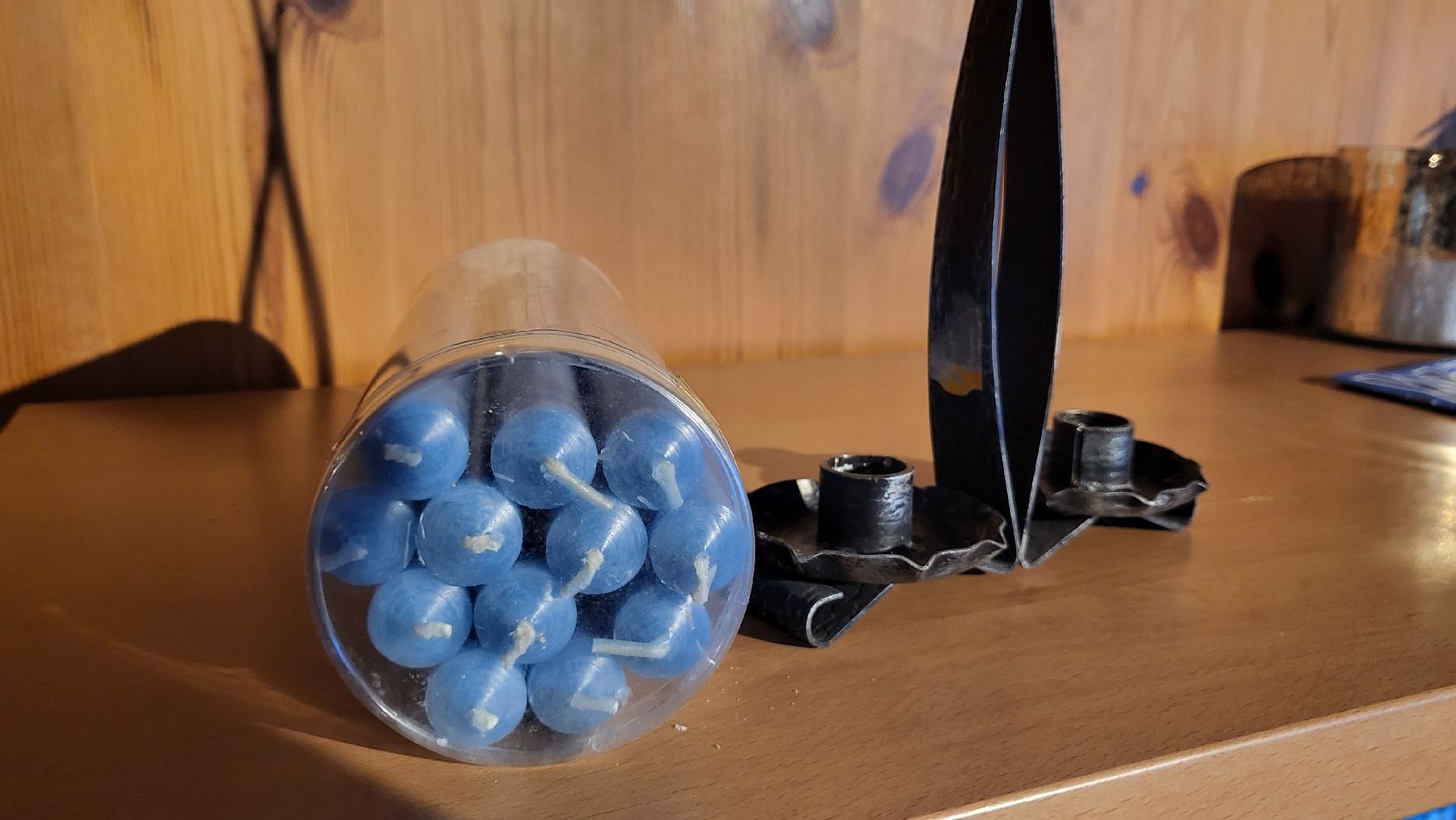 Candele: 12 blaue Rustico-Kerzen neu & Kerzenständer – Usato da Sagogn venduto da salsagirl30
