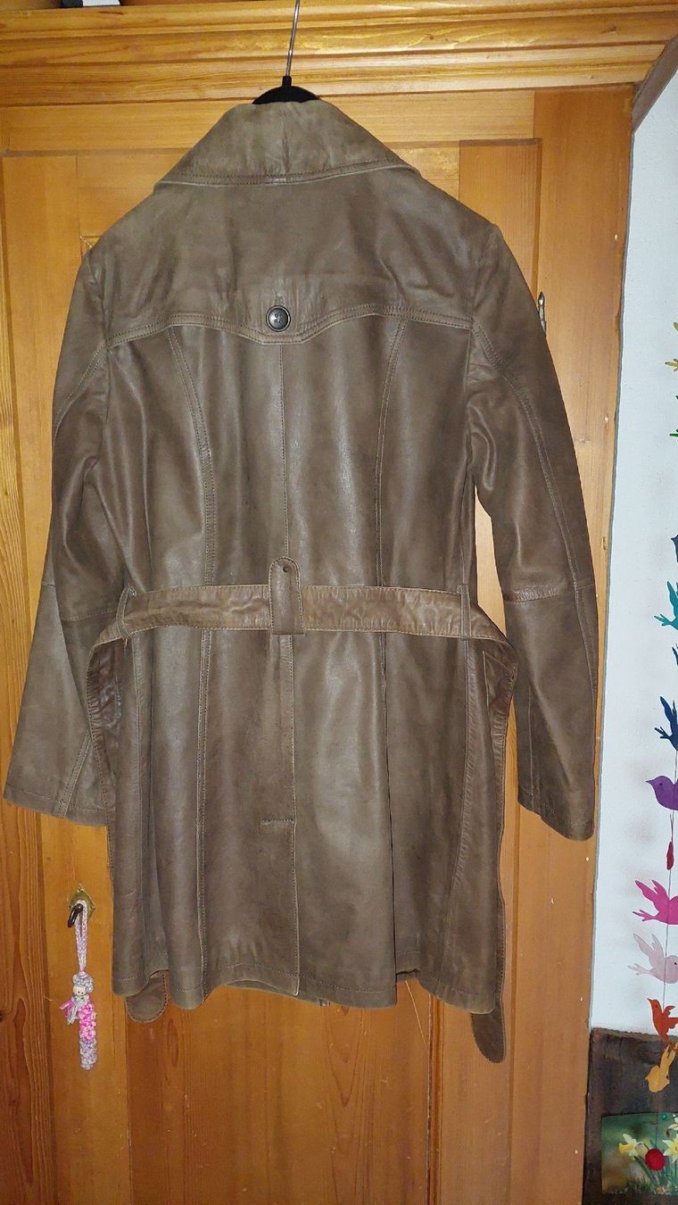 Heine Mäntel: Damen Lederjacke – Gebraucht aus Spiez von Wuelmaus01 1