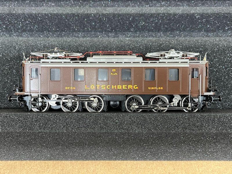 Metropolitan Modellini di ferrovie: BLS Ce 6/6 Metropolitan Ho DC – Usato da Büsserach venduto da ModellbahnDepot 5
