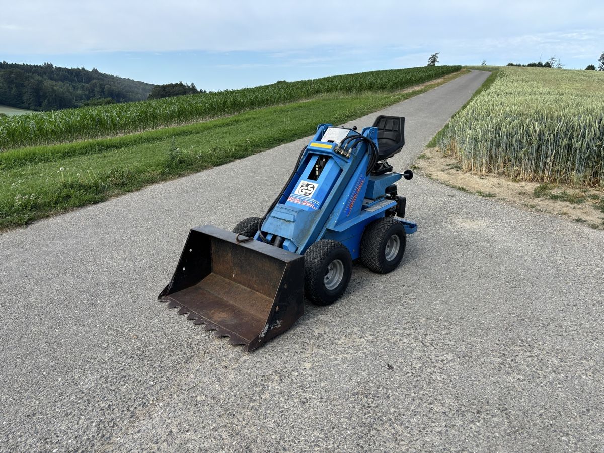 Hoflader: Hoflader / Lader Motor Mulli  – Gebraucht aus Courgevaux von Querly 1