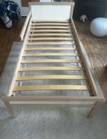 Kinderbett Holz weiss Lattenrost 70x160 cm guter Zustand