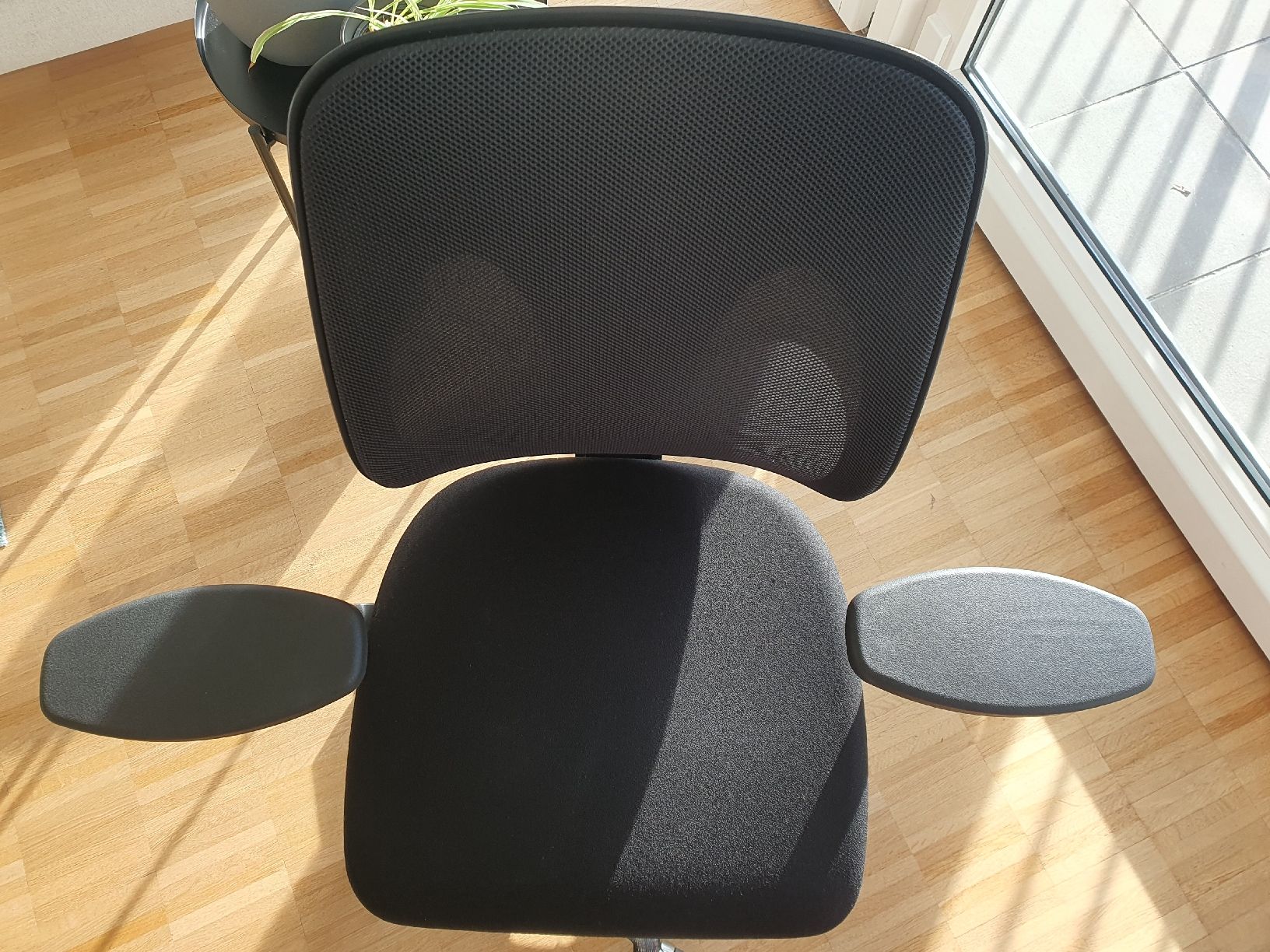 Giroflex Sedie: Bürostuhl Giroflex mit Hartbodenrollen – Nuovo (secondo la descrizione) da Luzern venduto da Alles15stutz 8