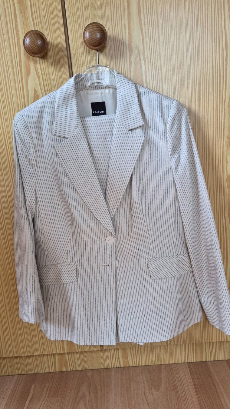 Taifun Completi & Tailleur: 2 teil. Anzug Taifun – Nuovo (secondo la descrizione) da Zofingen venduto da PiaZ0102