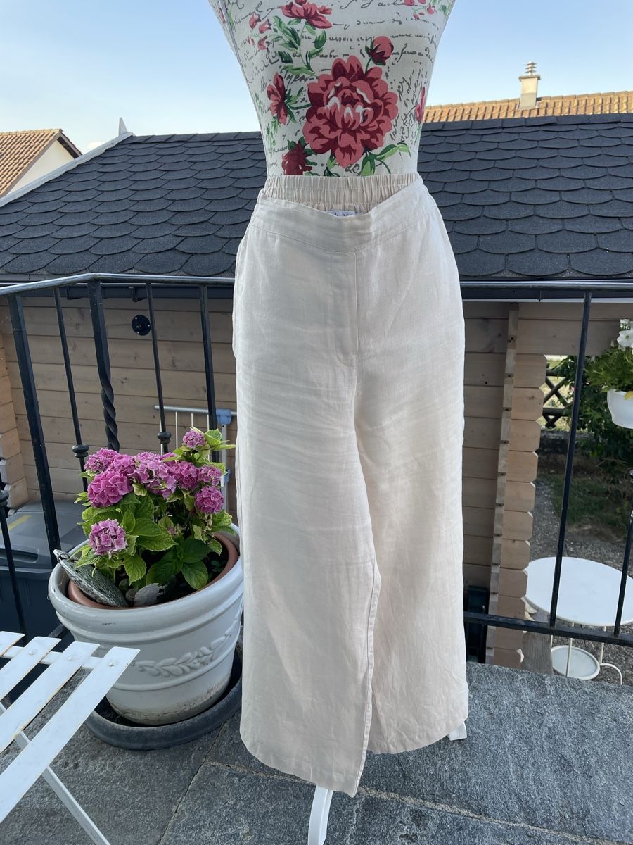 Pantaloni: Culotte IN LINEA Berlin 40 eher 42 neuwertig – Usato da Zürich venduto da Pamuk04