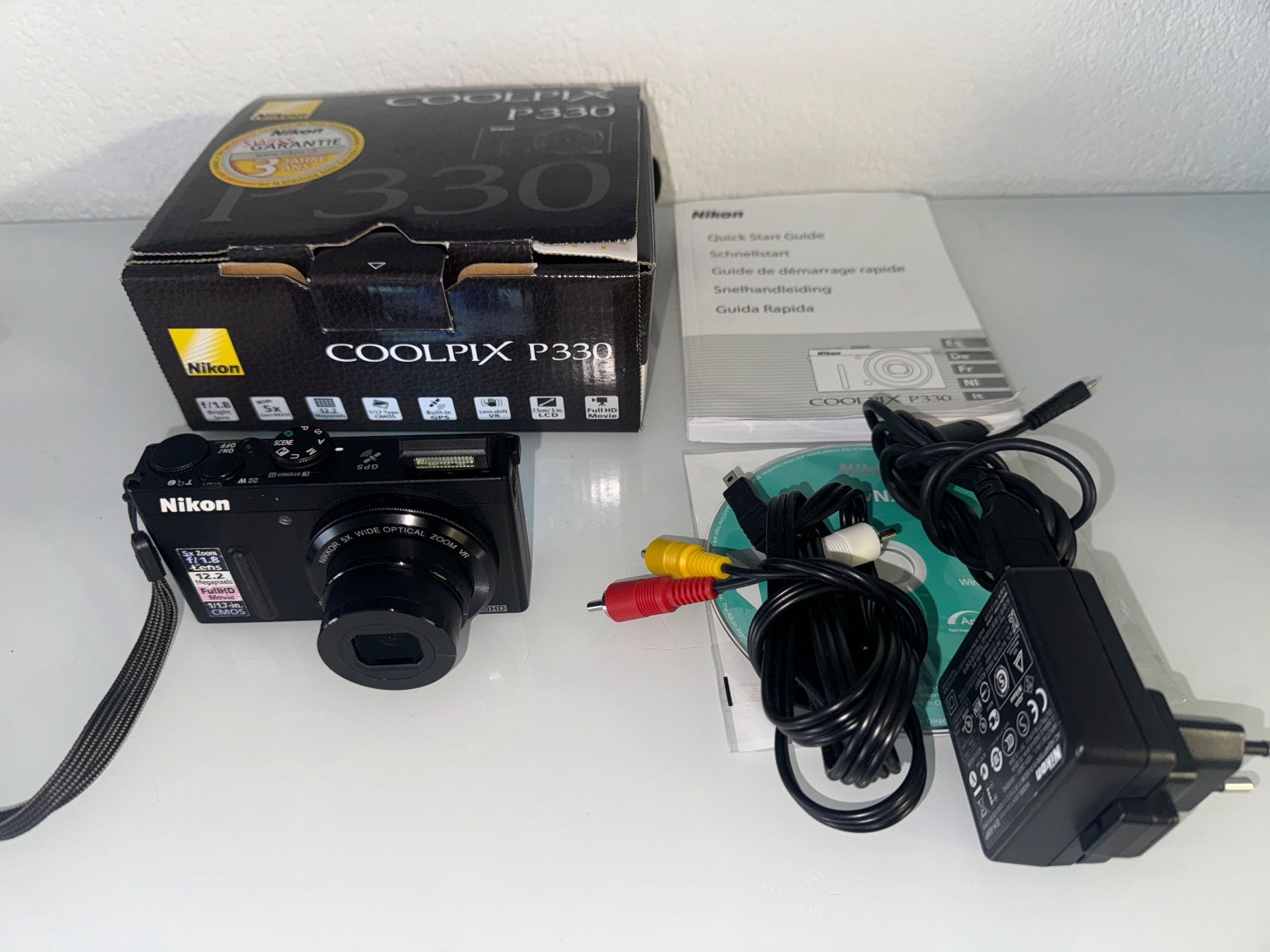 Nikon Appareil photo: Kamera Nikon Coolpix P330 digital – D'occasion à Therwil par Radule