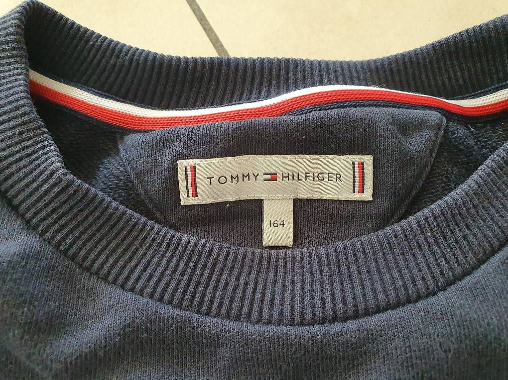 Maglioni & Felpe: Tommy Hilfiger Pullover – Usato da Baar venduto da Famar5 1
