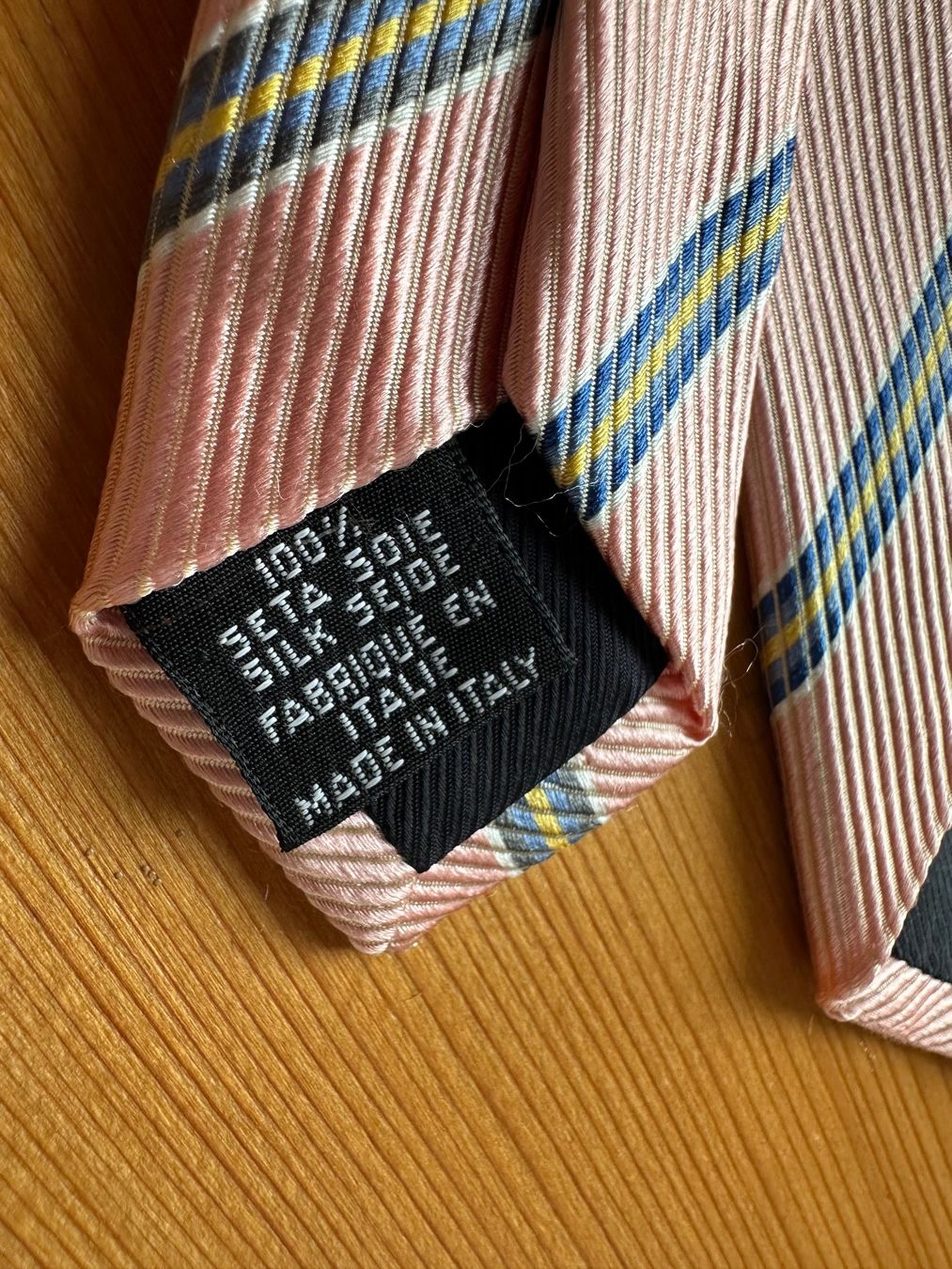 Hugo Boss Cravatte: HUGO BOSS Krawatte reine Seide – Nuovo (secondo la descrizione) da Gersau venduto da Sidharta7 2