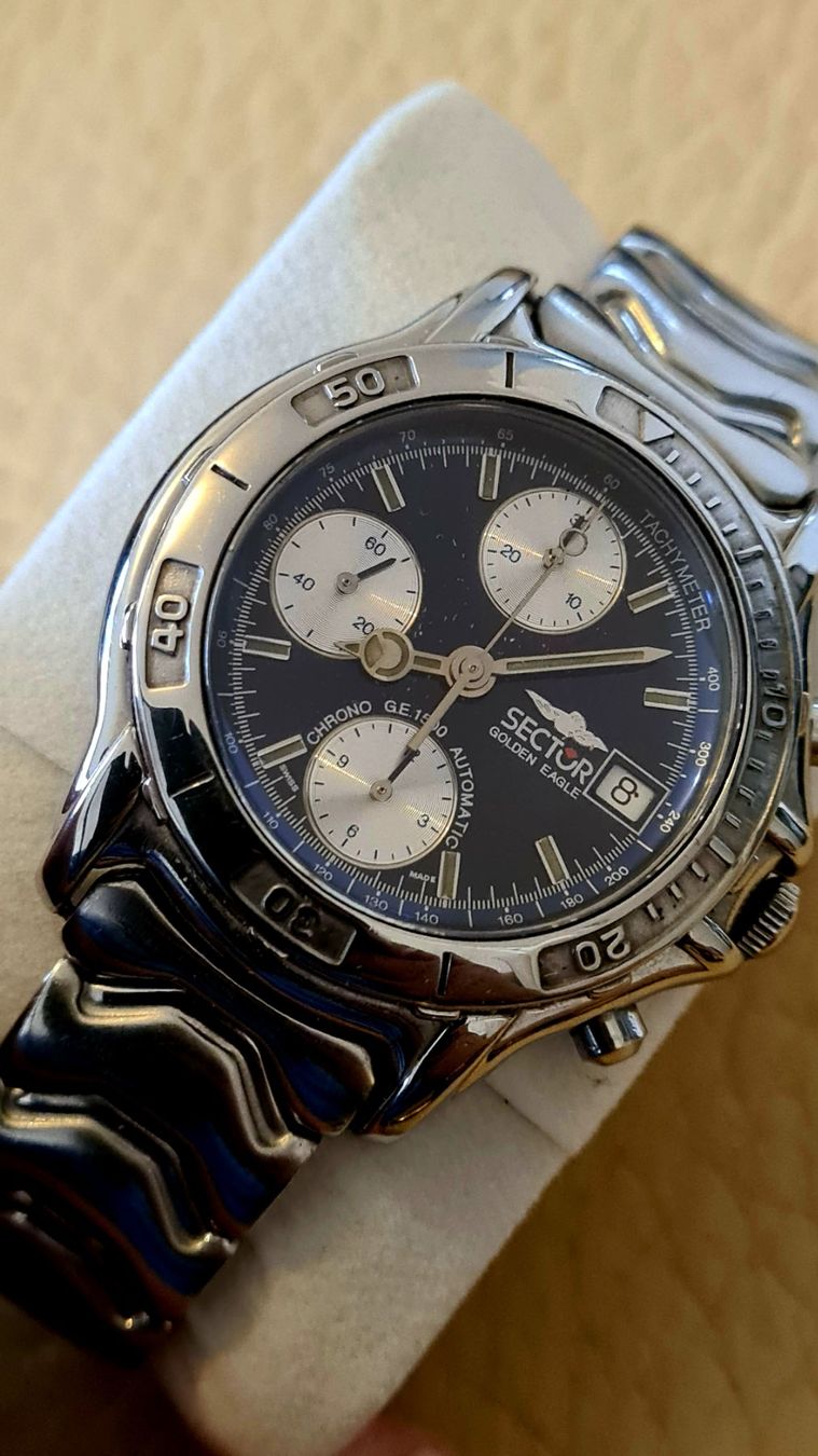 Sector Montres: 2 Sectors GE, 1 chrono Vajoux, 1 Automatic – D'occasion à vevey par Edwatch 1