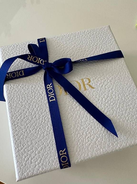 Dior Sonstige Kleidung & Accessoires: Dior Caro Kartenetui NEU – Neu und originalverpackt aus Zunzgen von Eva_Inimitable 4
