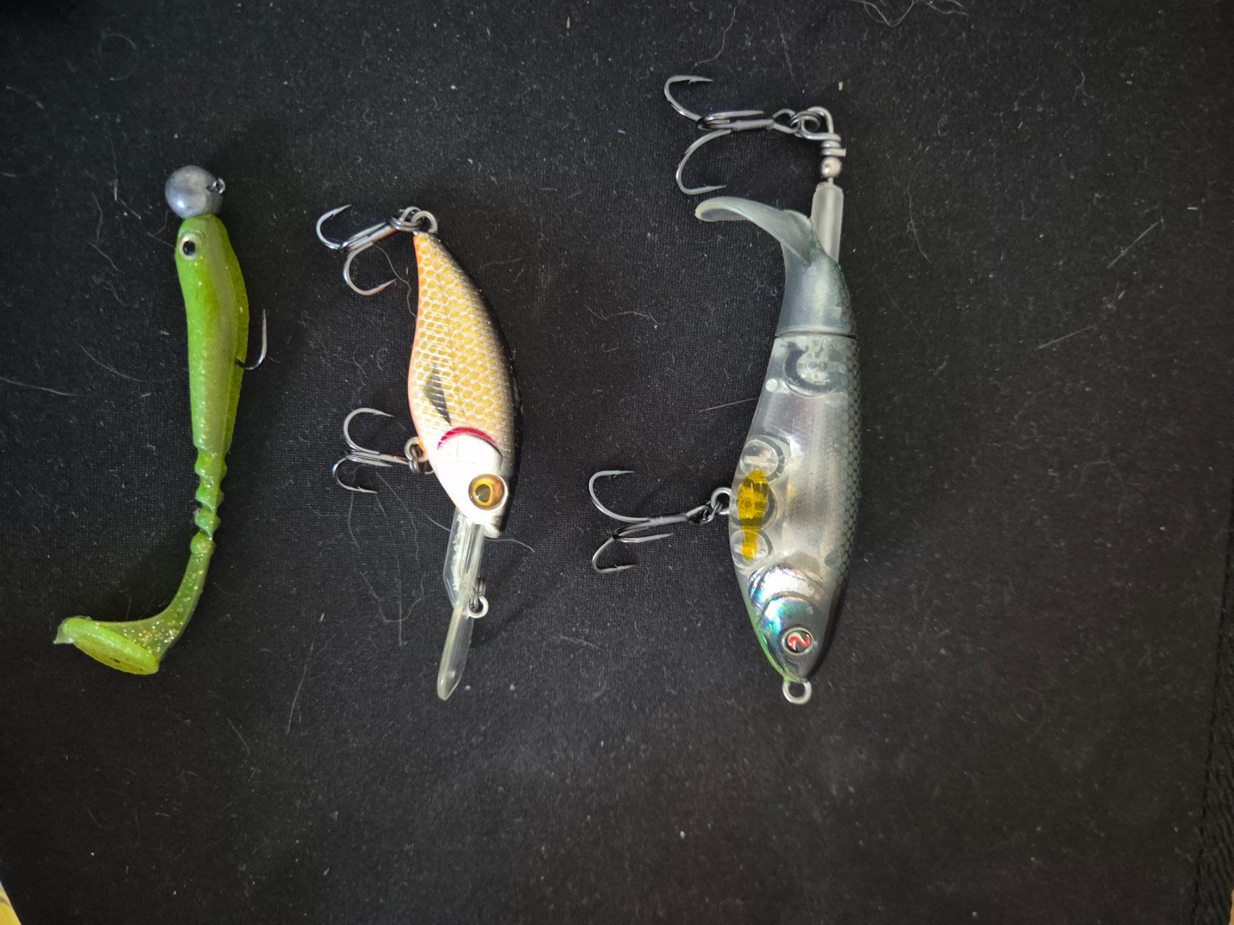 Esche: Matériels de pêche – Usato da Crissier venduto da por_7ww6 1