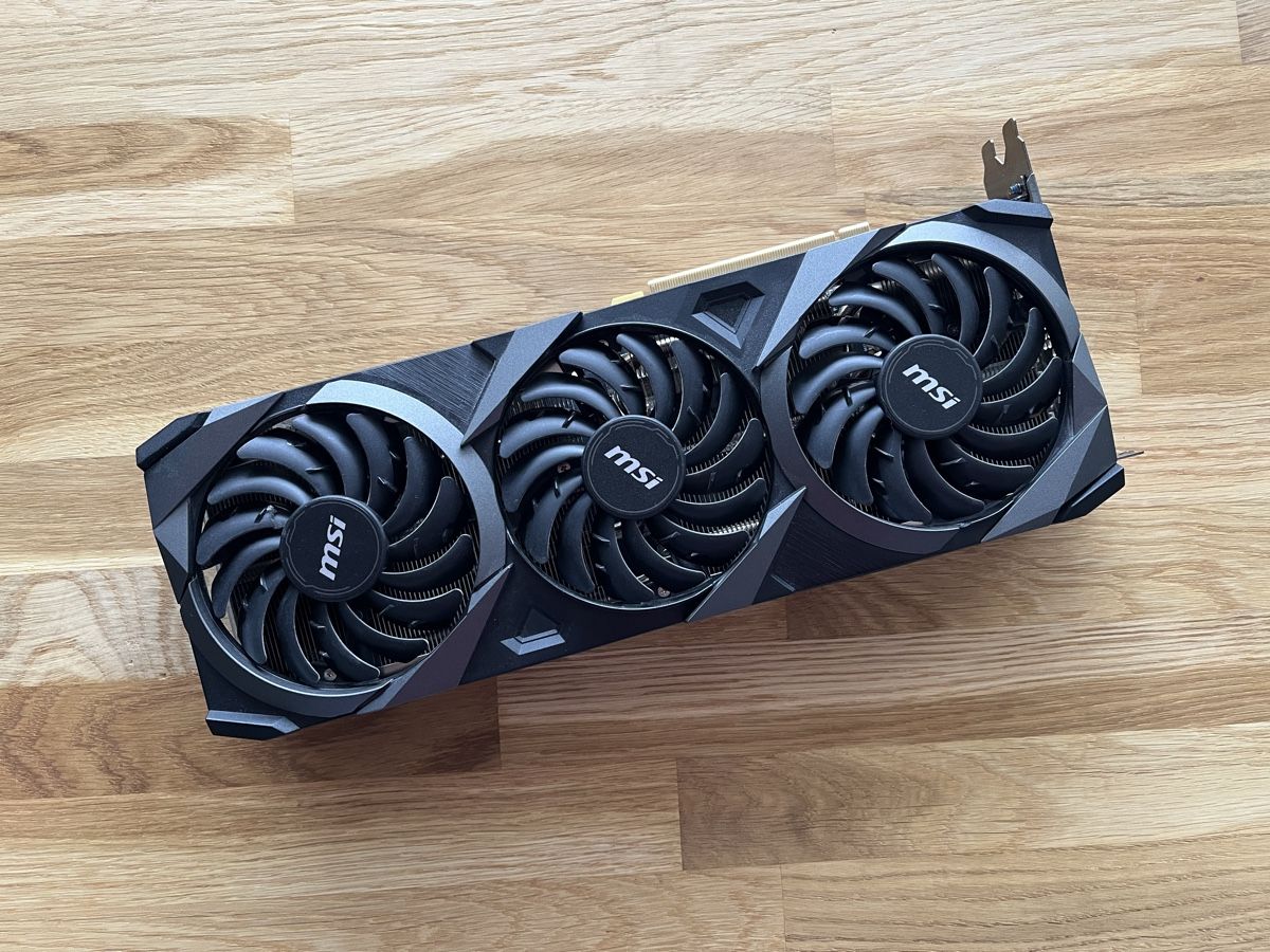 MSI Cartes graphiques: MSI RTX 3090 Ventus 3X 24G OC – D'occasion à Chur par SpaceMonkey