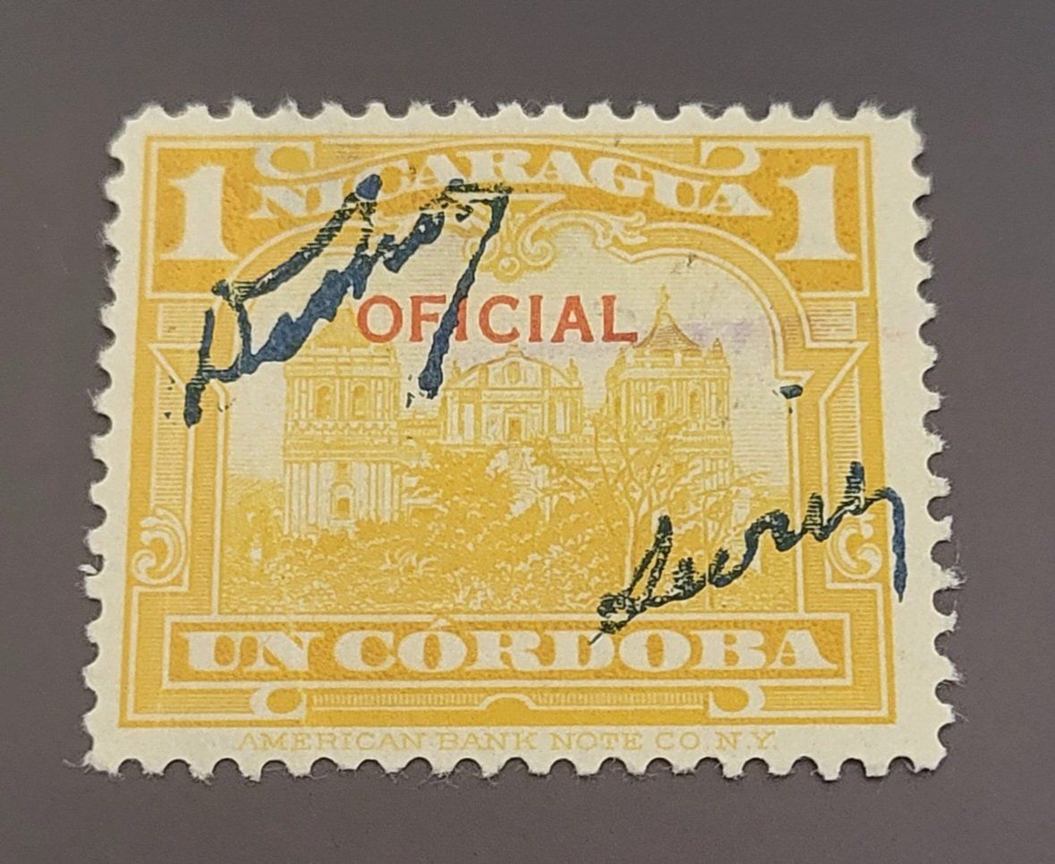 Tutti i francobolli: Nicaragua 1933 briefmarke – Usato da St Gallen venduto da Stampsalshobby