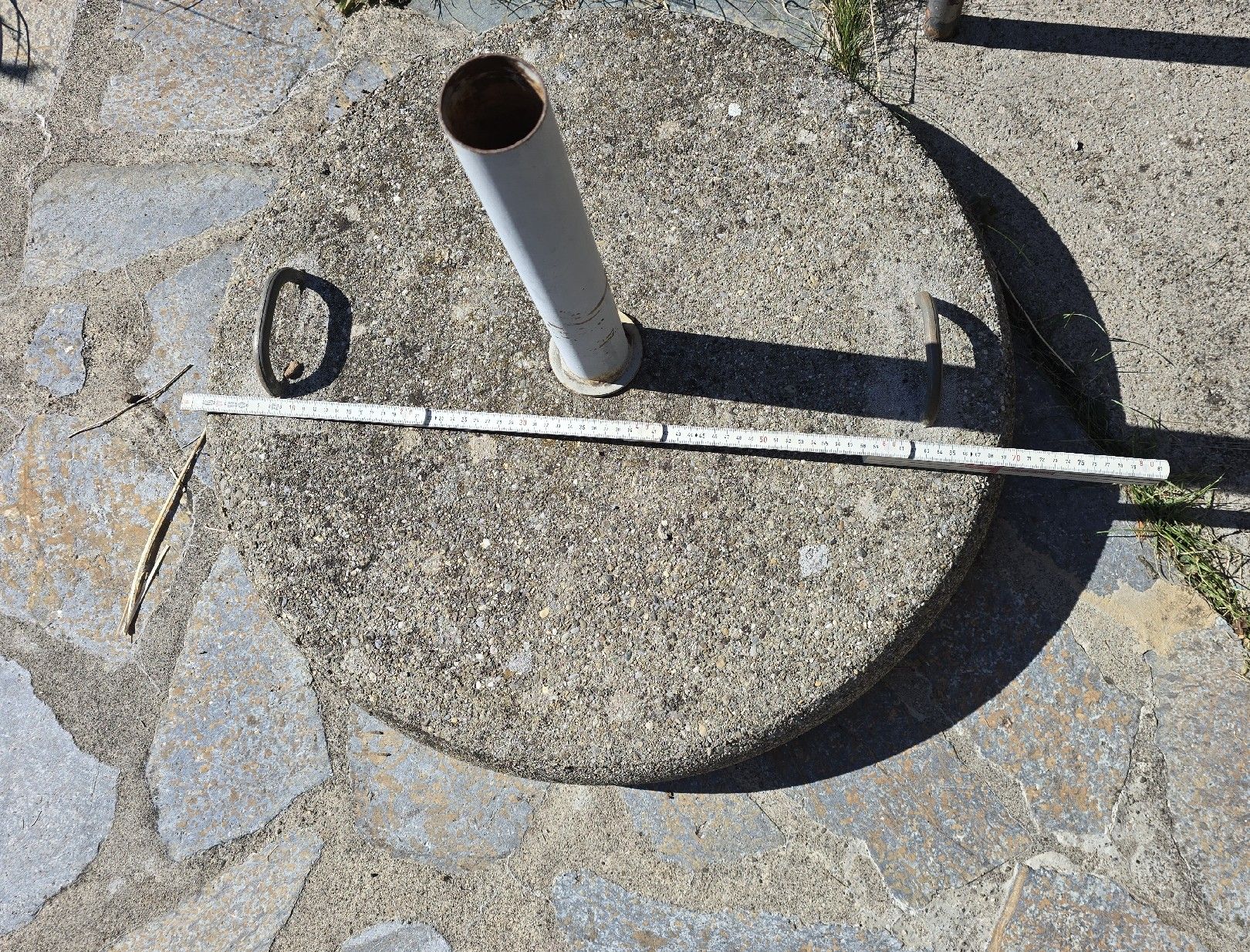 Glatz Ombrelloni: Glatz Sonnenschirm Ständer – Usato da Gunten venduto da schaien 4