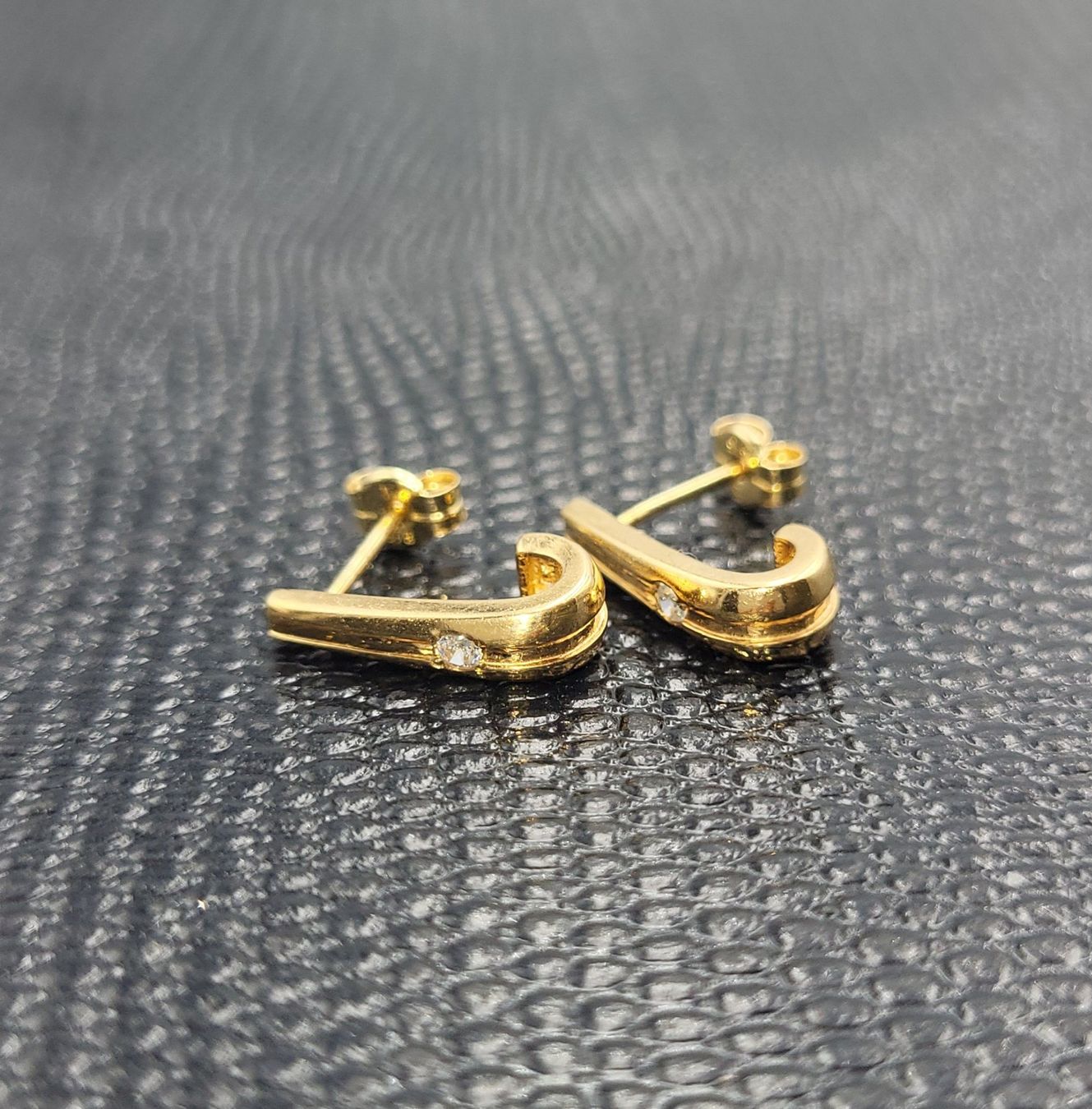 Orecchini pendenti & Orecchini a lobo: Gold Ohrstecker Mit Steine – Usato da Wald ZH venduto da Dasilver 6