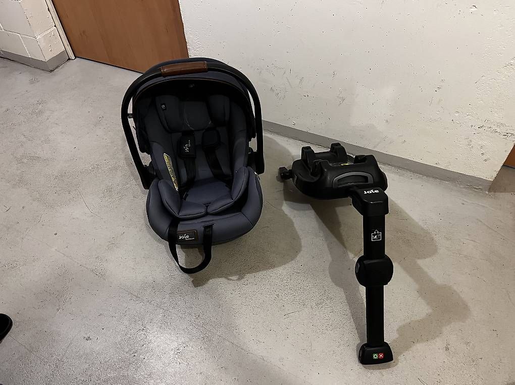 Auto-Kindersitze: Joie i-Level pro inkl. Isofix Station – Gebraucht aus Anglikon von Jenni89 2