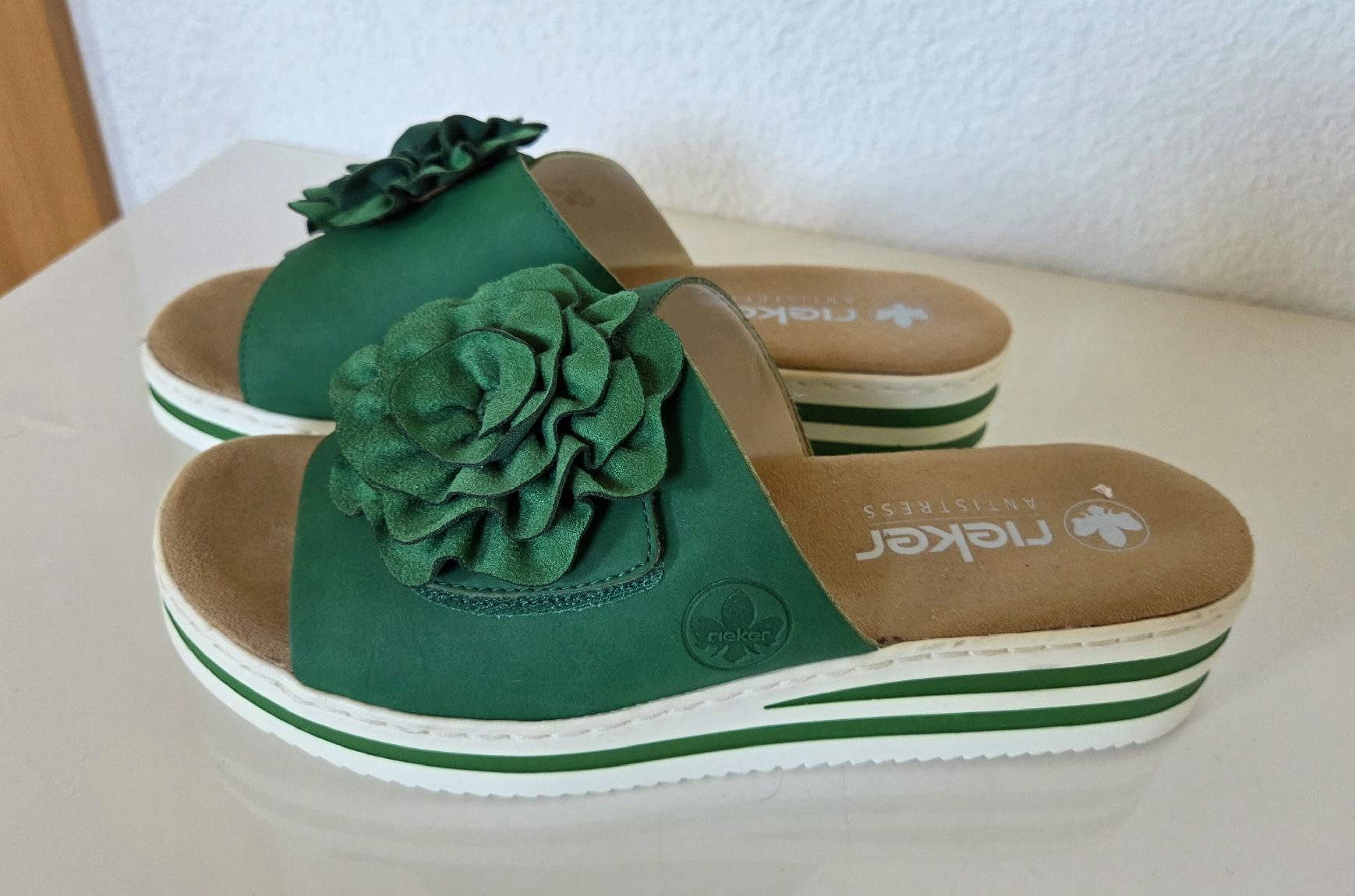 Gabor Scarpe da donna: Mules Gabor Gr. 39 – Nuovo (secondo la descrizione) da Balsthal venduto da Chribo