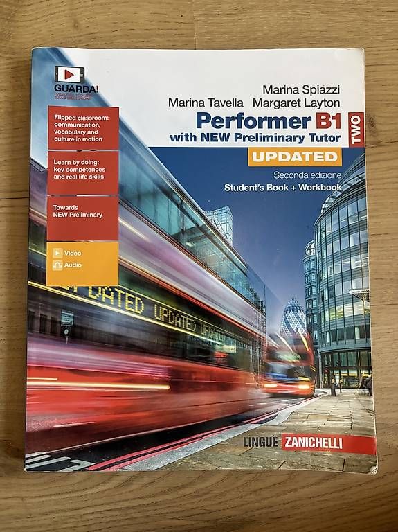 Livres: Performer B1 Two Updated  Students Book + Workbook – D'occasion à Stabio par des_z2st